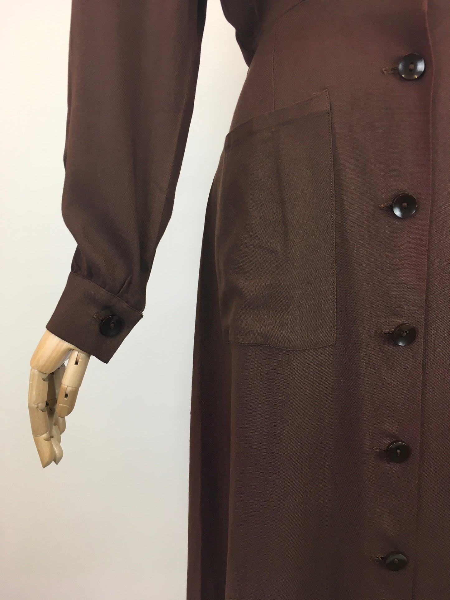 Original 1940’s DEADSTOCK CC41 Cotton Linen Dress in Chocolate Brown - With Original Shop Labels