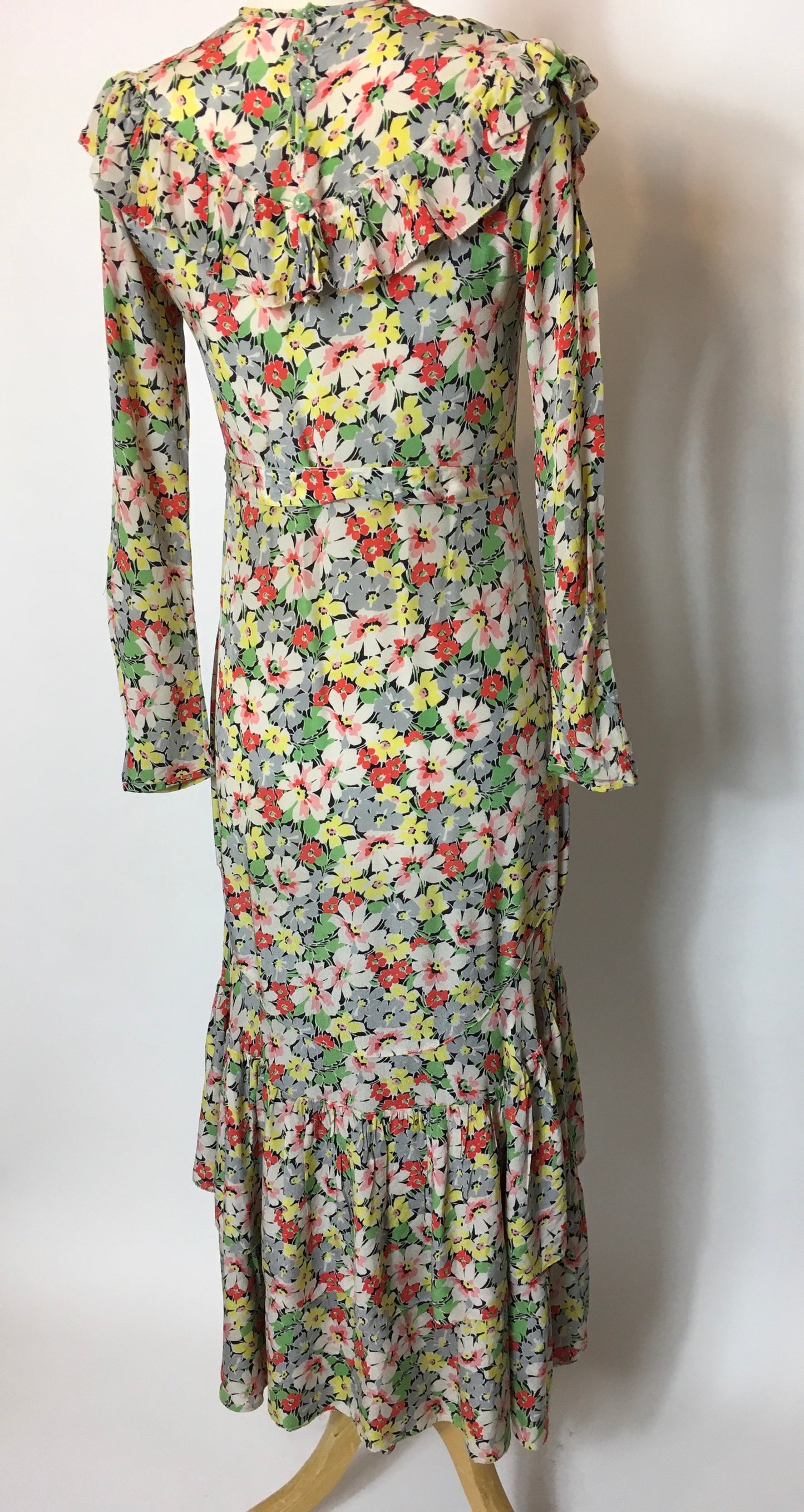 Original 1930s Darling Day Dress In English Meadow Print Selling As Is - Festival of Vintage Fashion Show Exclusive