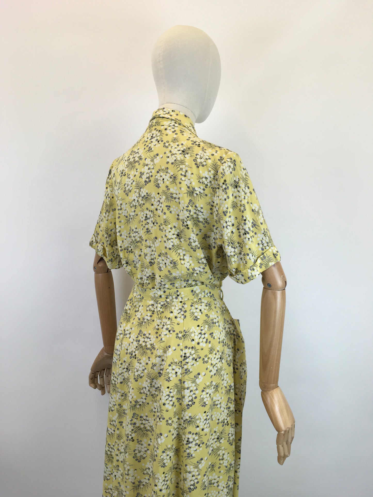Original 1940’s Darling Floppy Cotton Day Dress - In Soft Yellow With Hints of Grey, Black and White in Floral