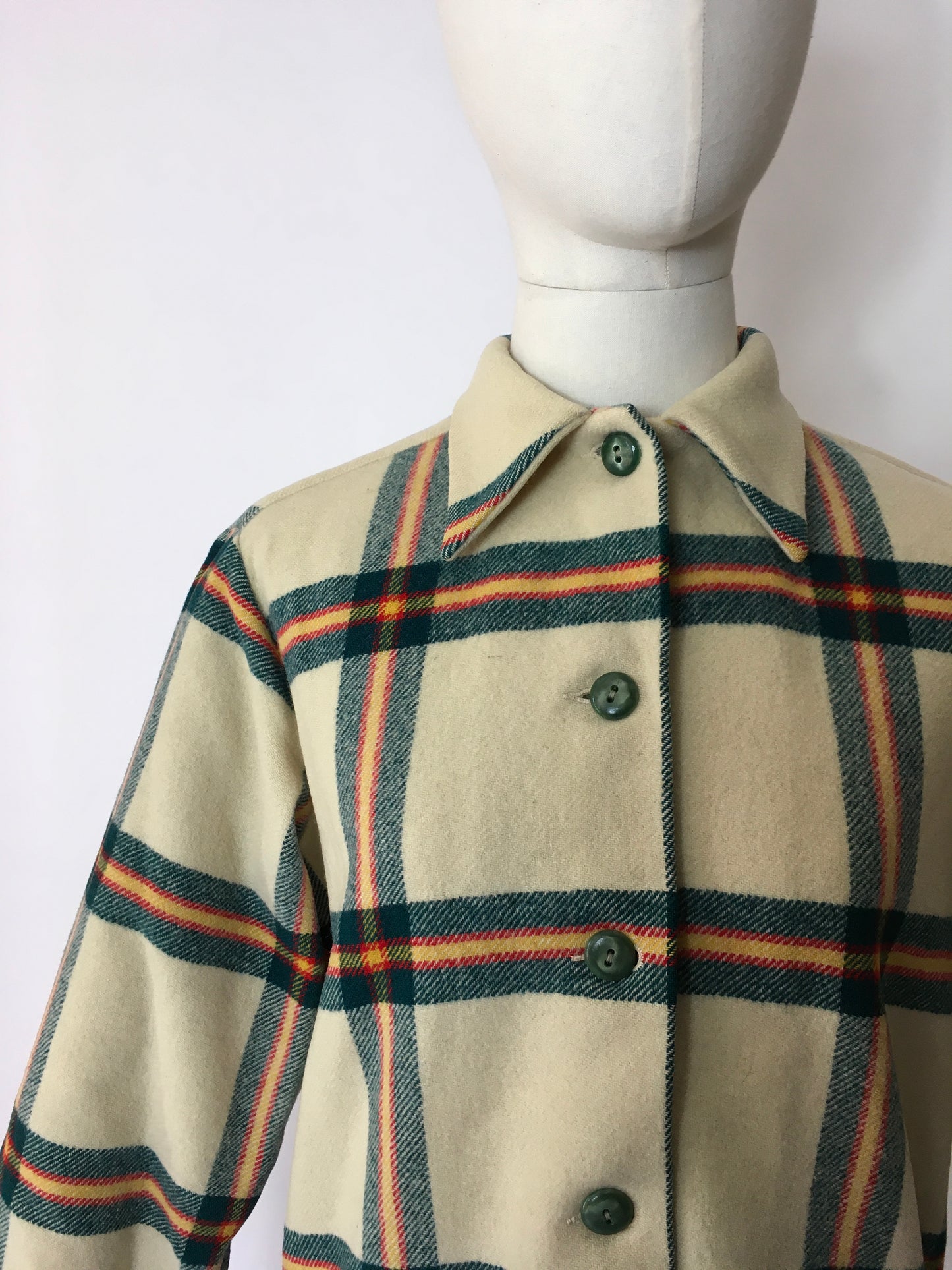 Original 1940’s American Jacket - In a lovely Plaid In Red, Green & Yellow on a Soft Cream