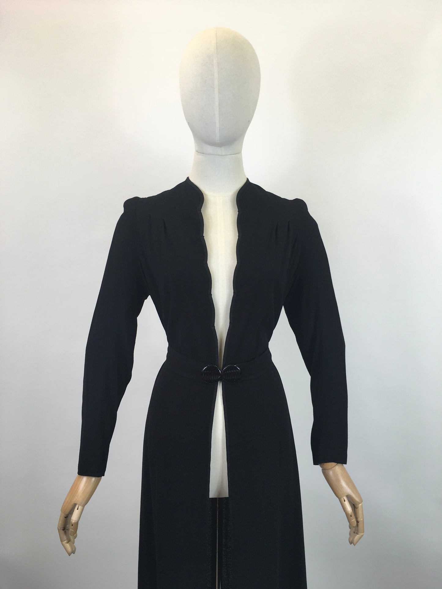 Original 1930's Summer Coat in Black Crepe - With Exquisite Scallop Edge