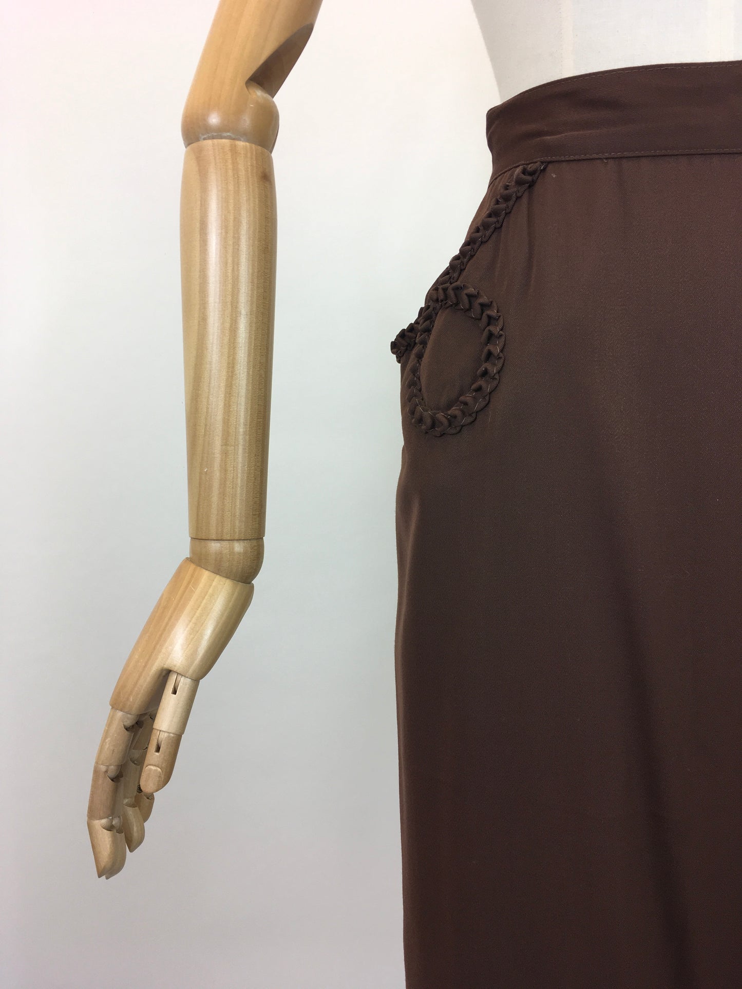 Original 1940's Fabulous Gabardine Skirt in Chocolate Brown - With Decorative Pocket Detailing