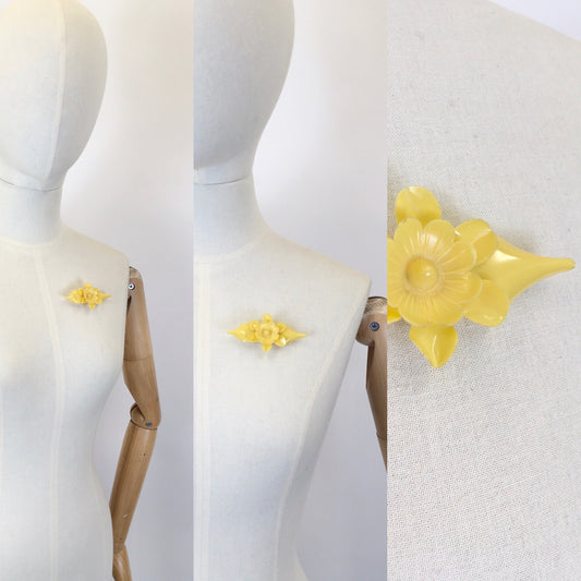 Original Late 1930's Early 1940's Celluloid Flora Brooch - In Primrose Yellow