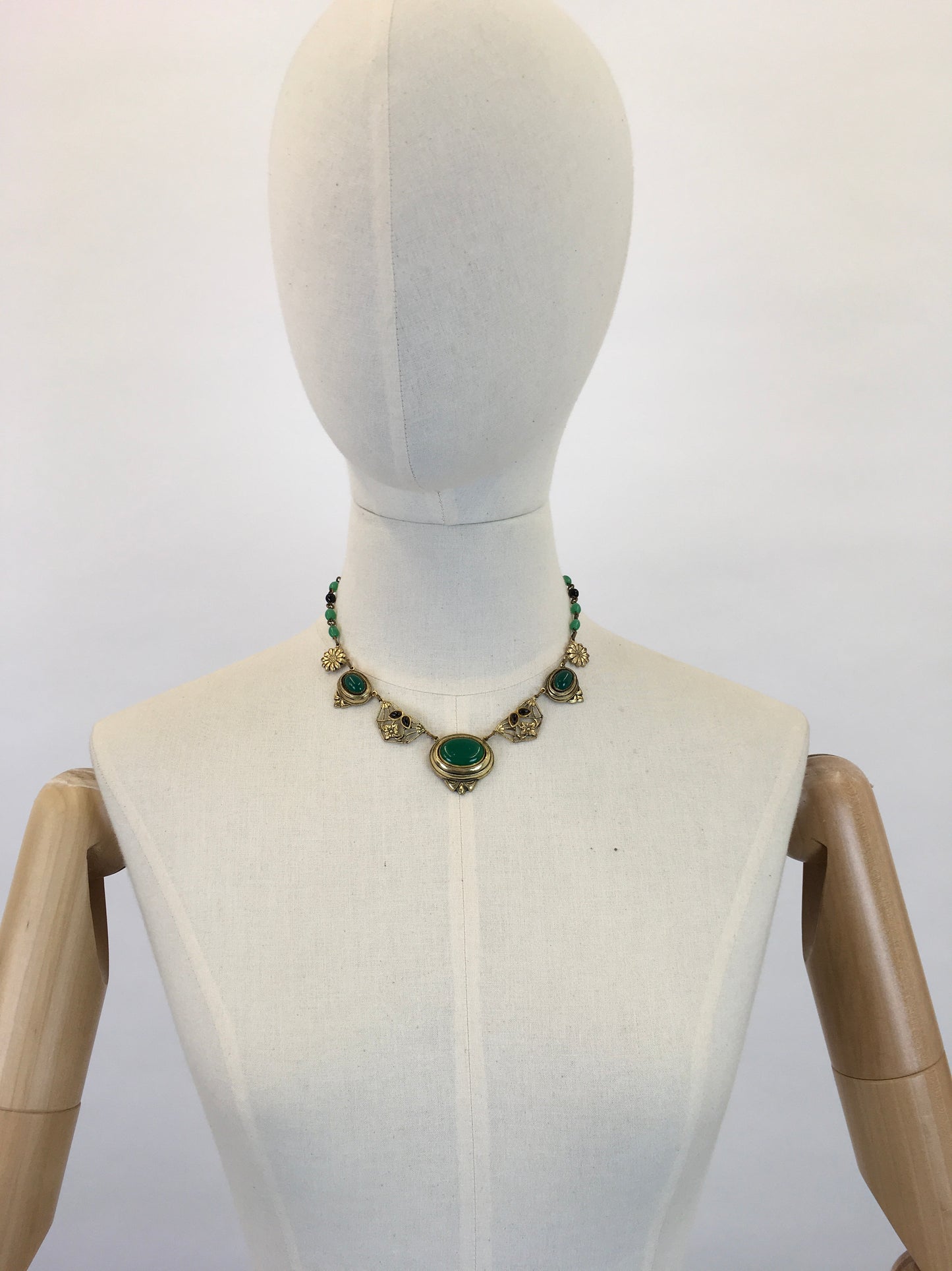 Original 1930s STUNNING Deco Necklace - Brass and Classic Deco Green Glass Beads