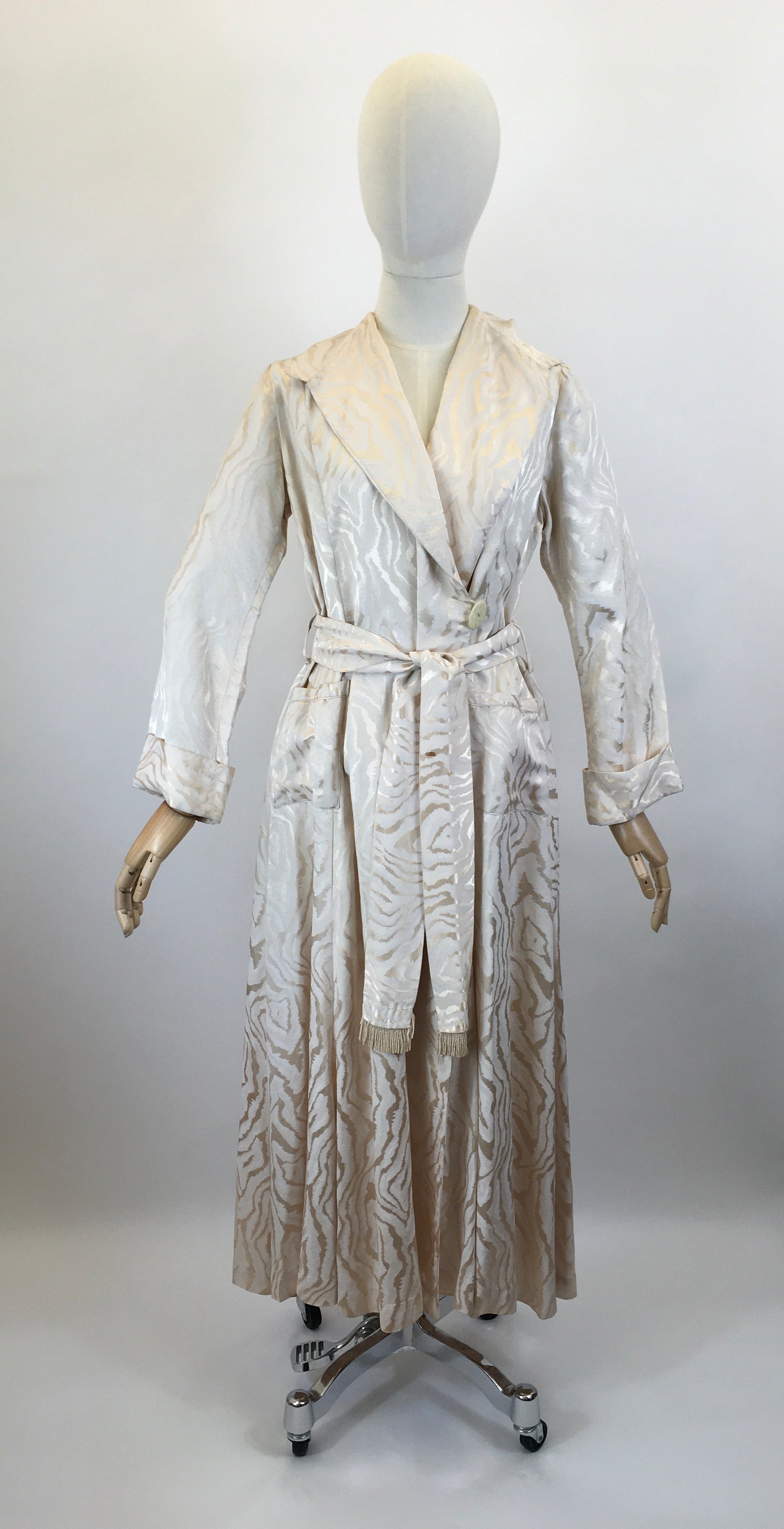 Original 1940’s Stunning Housecoat - In A Cream & Gold Printed Brocade with Tasseled Belt