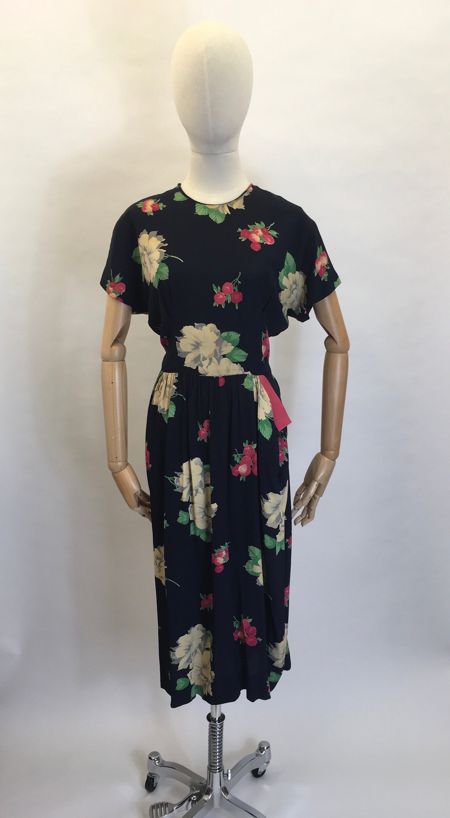 Original 1940's Stunning Floral Rayon Dress - Darling Whimsical Colour Pallet