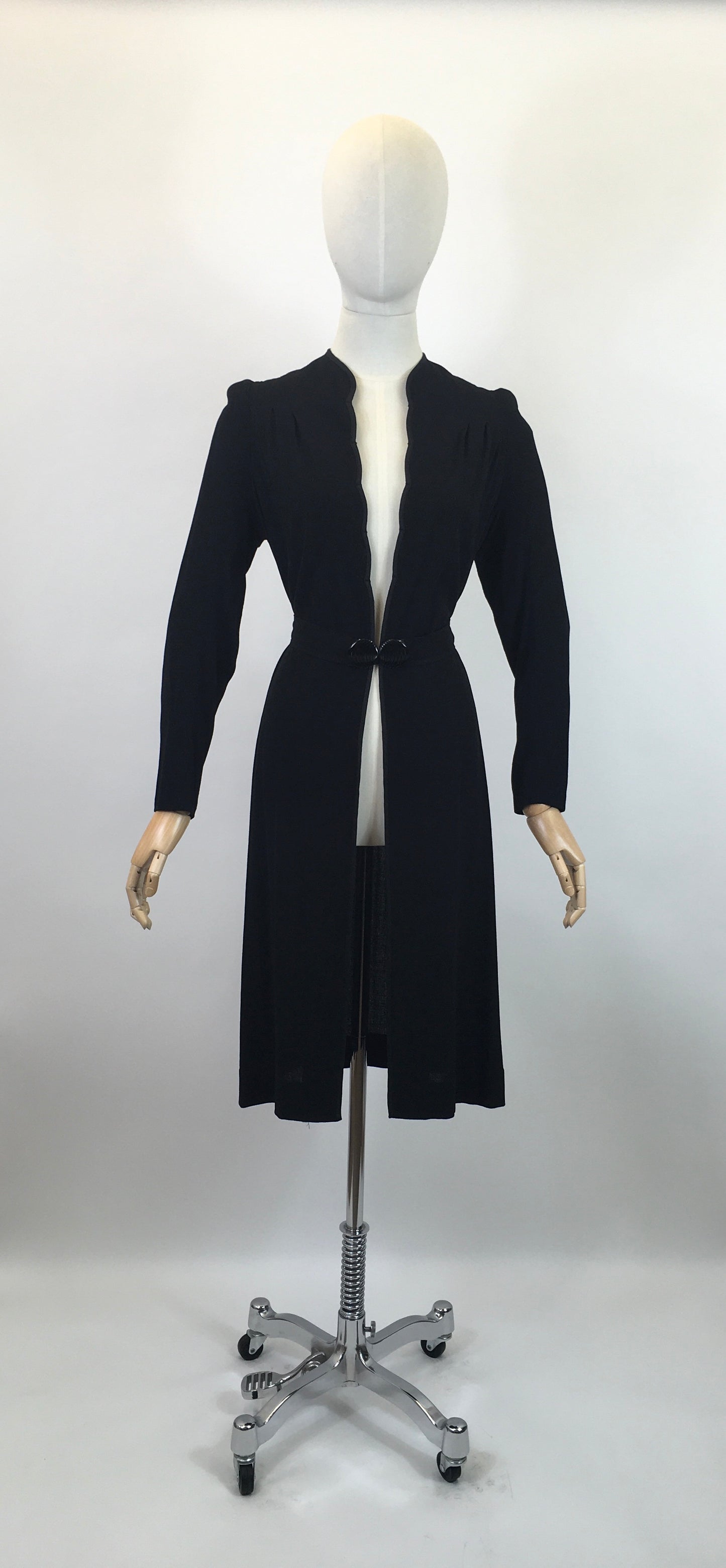 Original 1930's Summer Coat in Black Crepe - With Exquisite Scallop Edge