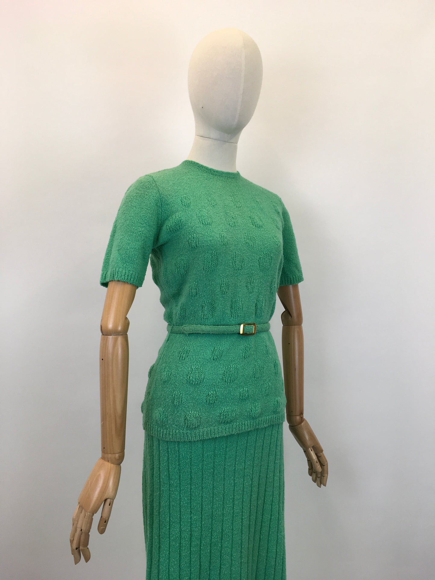 Original 1950's Darling 3 pc Knit Set by ' Roos Bros Sportswear' - In Mint Green