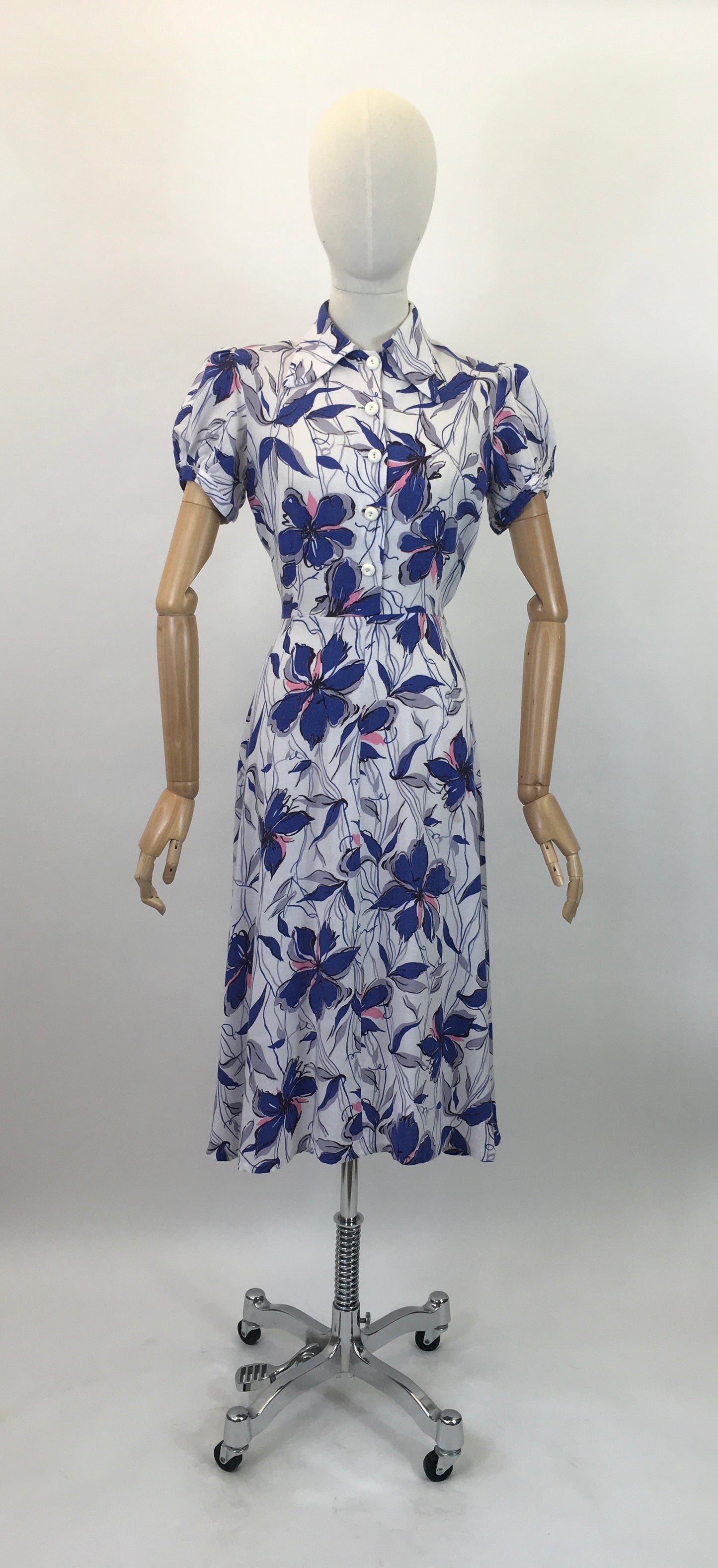 Original 1940's Darling Moygashol Linen Day Dress - In Navy, Off White, Blush & Grey