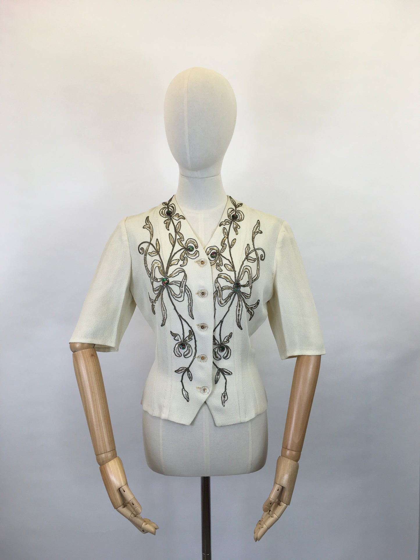 Original 1940s STUNNING Ivory Crepe Blouse - With Beaded And Sequinned Embellishment