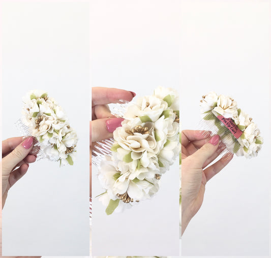 Reproduction Hairflower Comb by ' Pin Up Curl' - In White and Gold