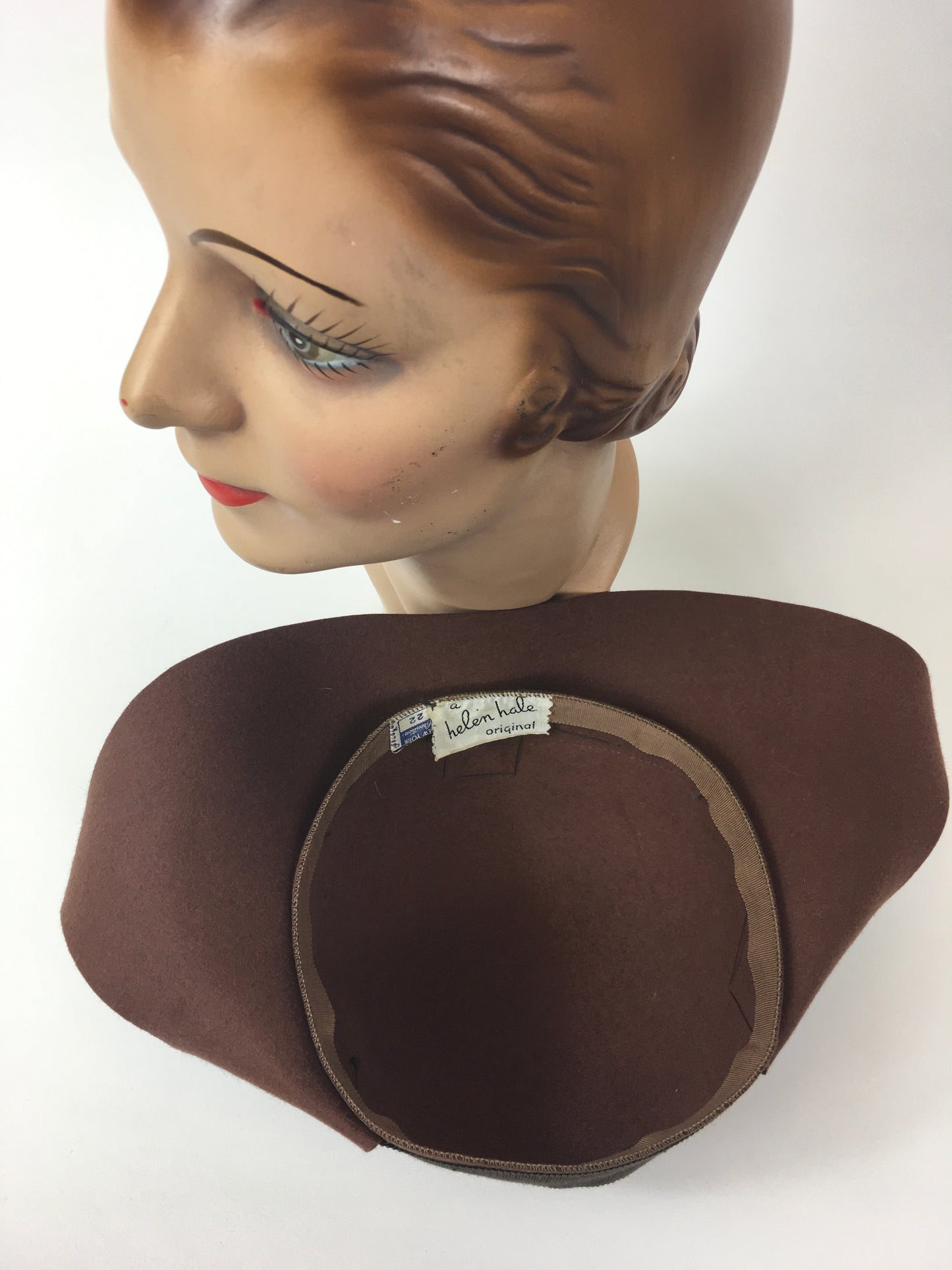 Original 1940’s Quirky Brown Felt Hat - By ‘ New York Creations ‘