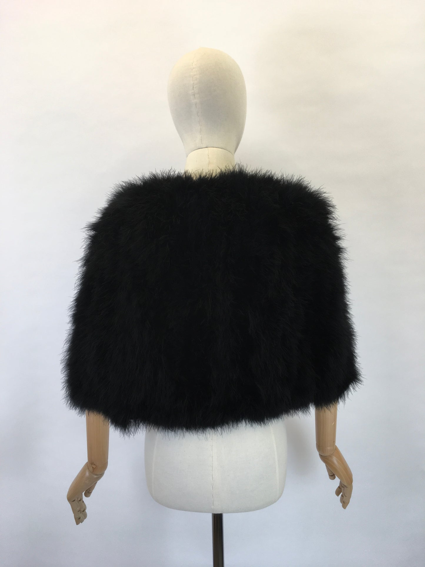 Original 1930s Black Marabou Feather Capelet - Made By ‘ Springfield Made In England ‘