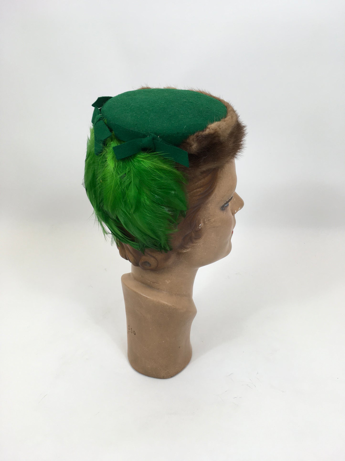 Original 1940's Stunning Head Piece - In Bottle Green Felt with Bow Trims, Fur Trim & Feather Backplate