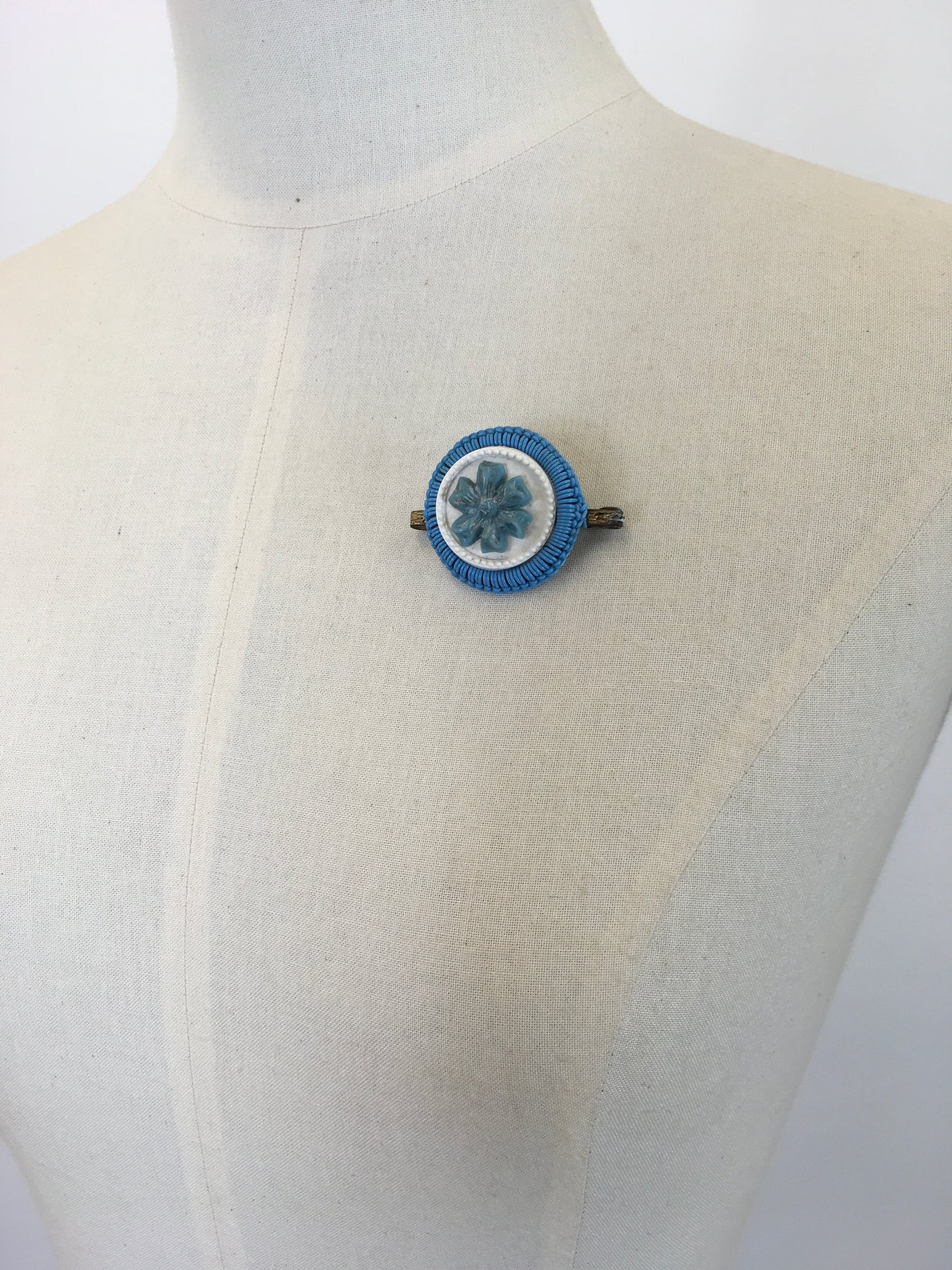 Original 1940's Make Do and Mend Telephone Wire Brooch - In A Timeless Blue & White