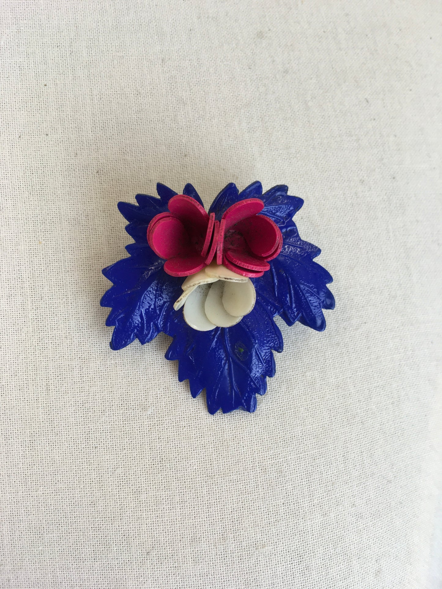 Original 1940’s Celluloid Floral and Leaf Brooch - In Blue, Pink and Cream