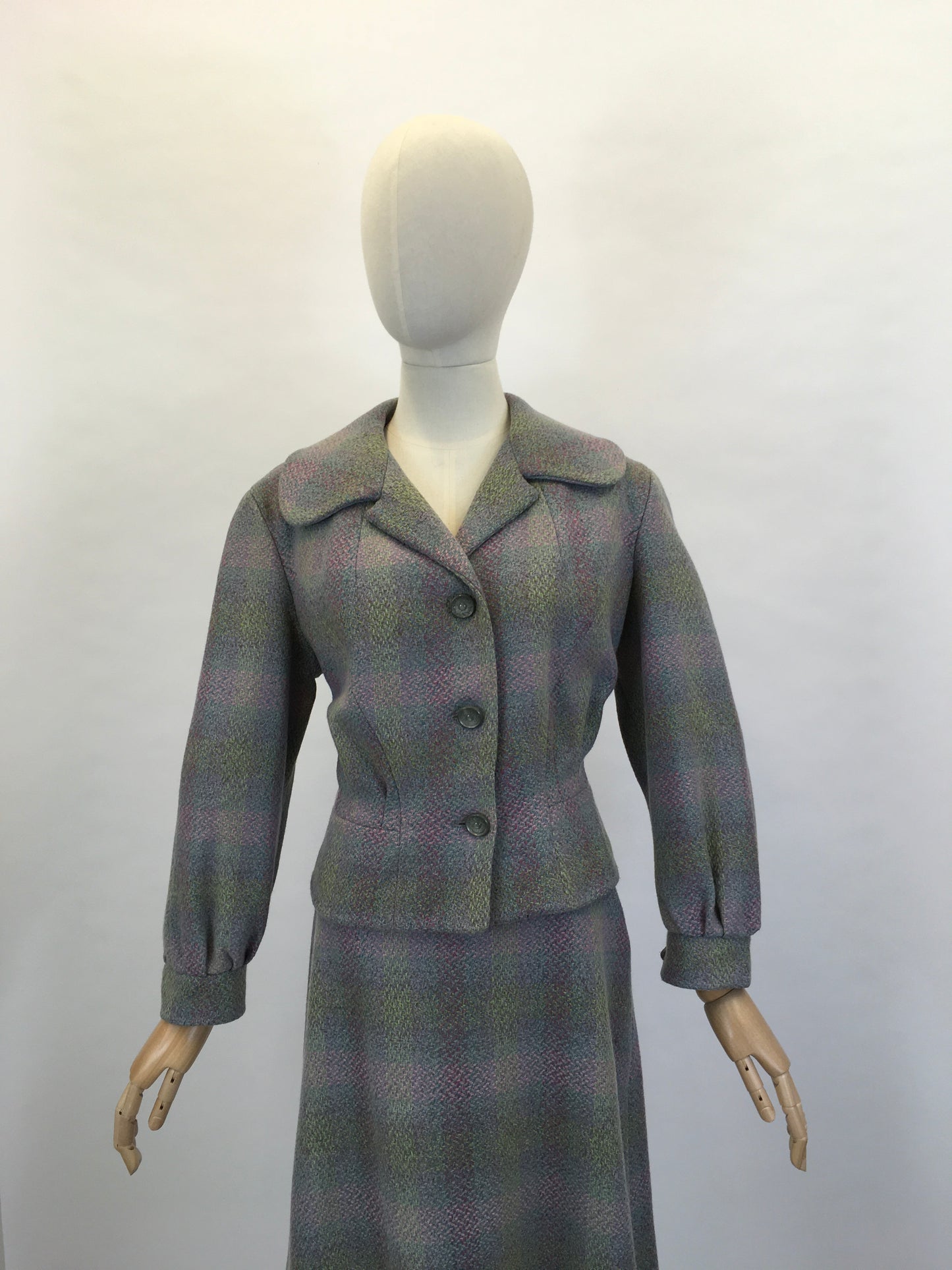 RESERVED DO NOT BUY - Original Early 1950’s 2pc Wool Suit - In A Lovely Springtime Colour Pallet