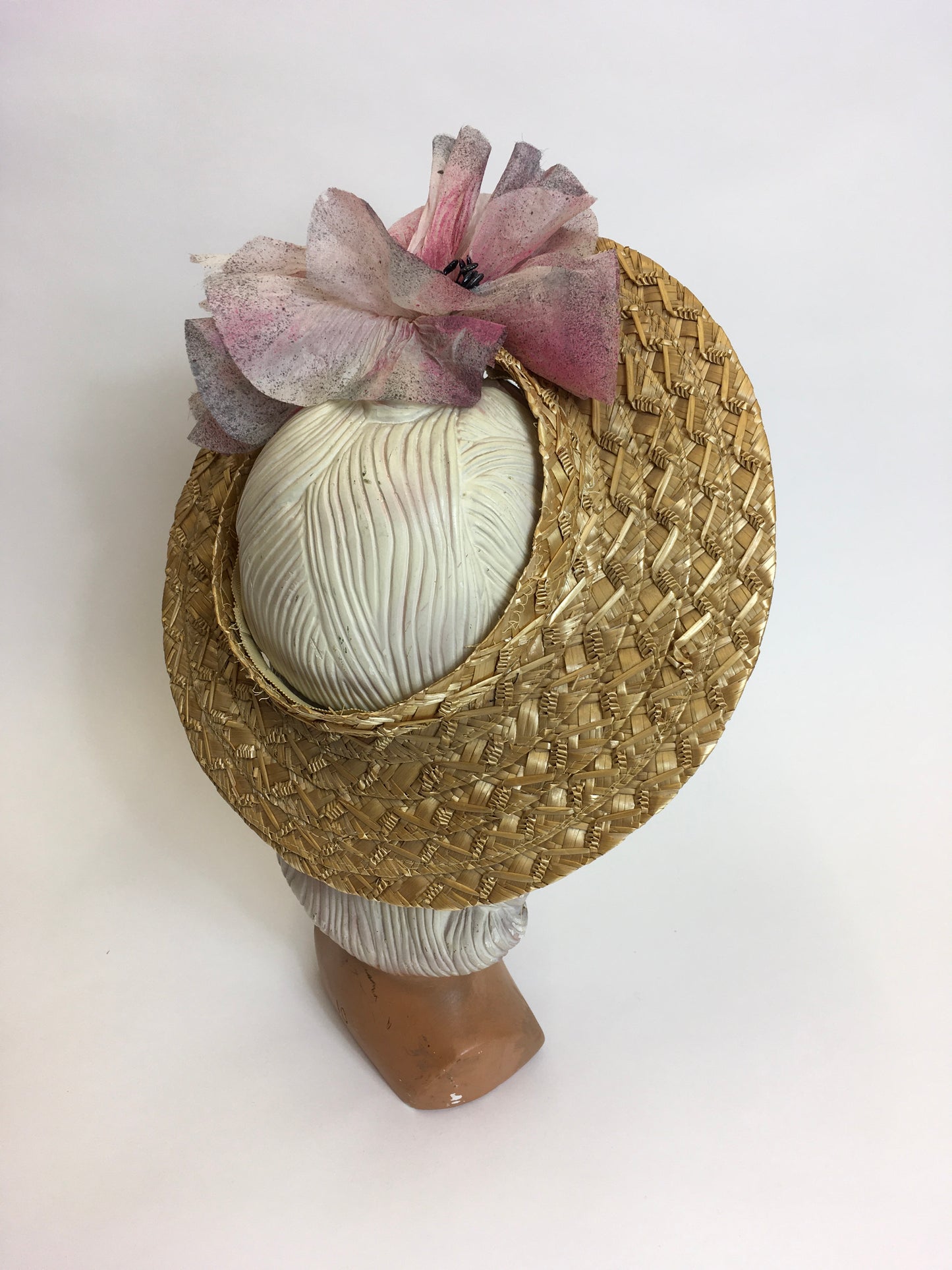 Original 1940’s Summer Open Crown Straw Hat - With Original Floral Adornment