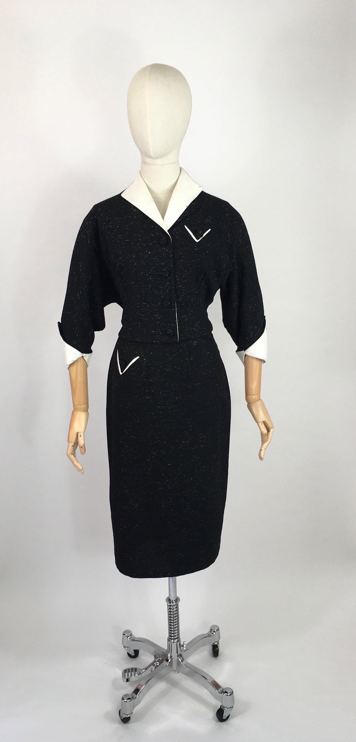 Original 1950s Fabulous 2 pc Suit with Sharp Silhouette - In a Black and White Atomic Fleck with Contrast White Leather Trims