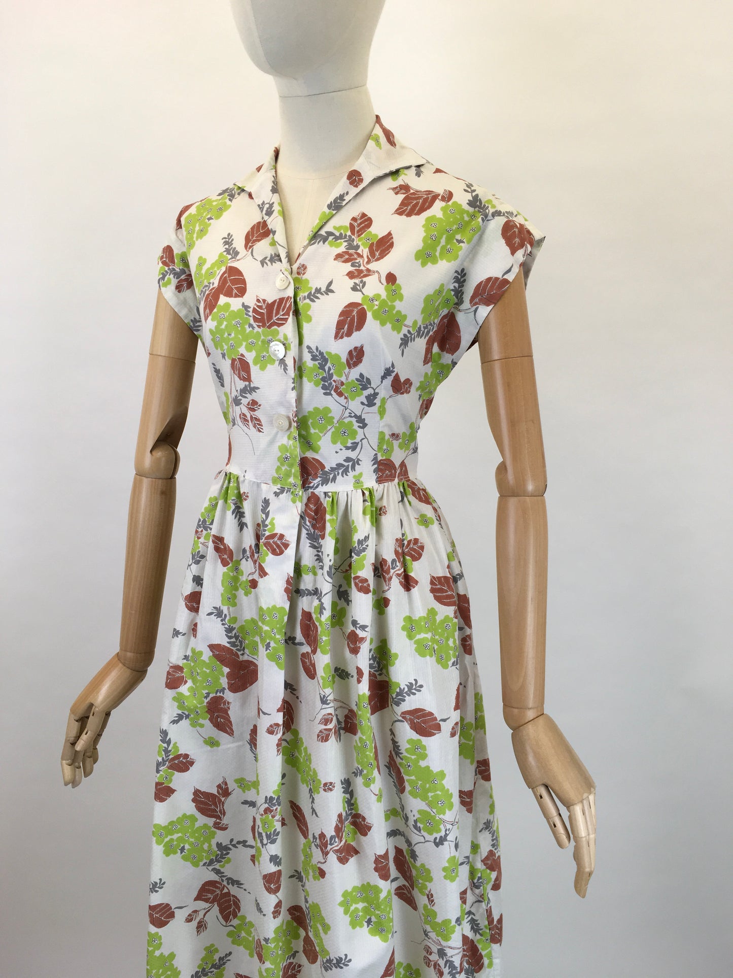 Original 1950s Crisp Cotton Day Dress - In Autumnal Shades of Warm Browns, Soft Greys and Bright Olive Green