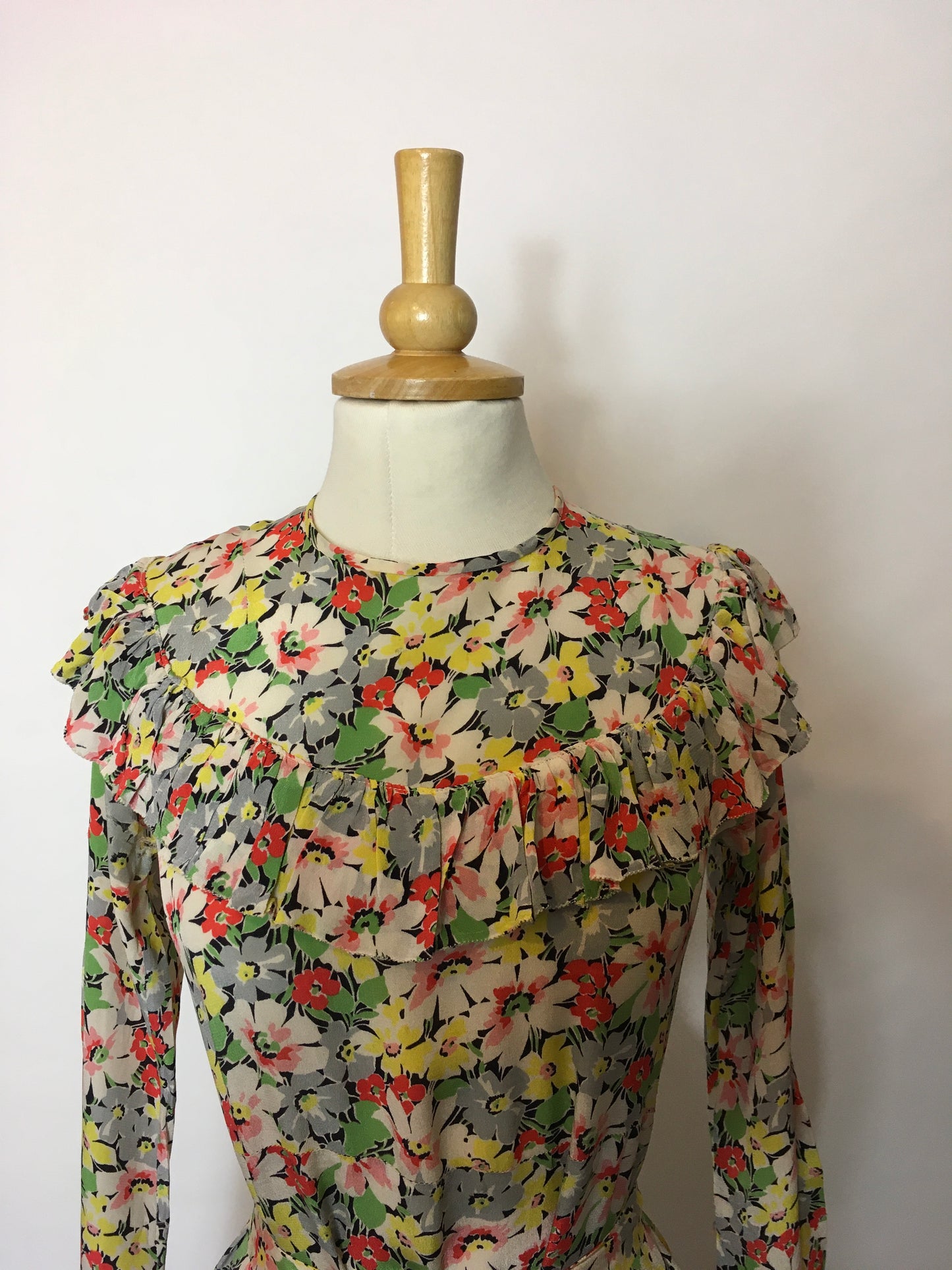 Original 1930s Darling Day Dress In English Meadow Print Selling As Is - Festival of Vintage Fashion Show Exclusive