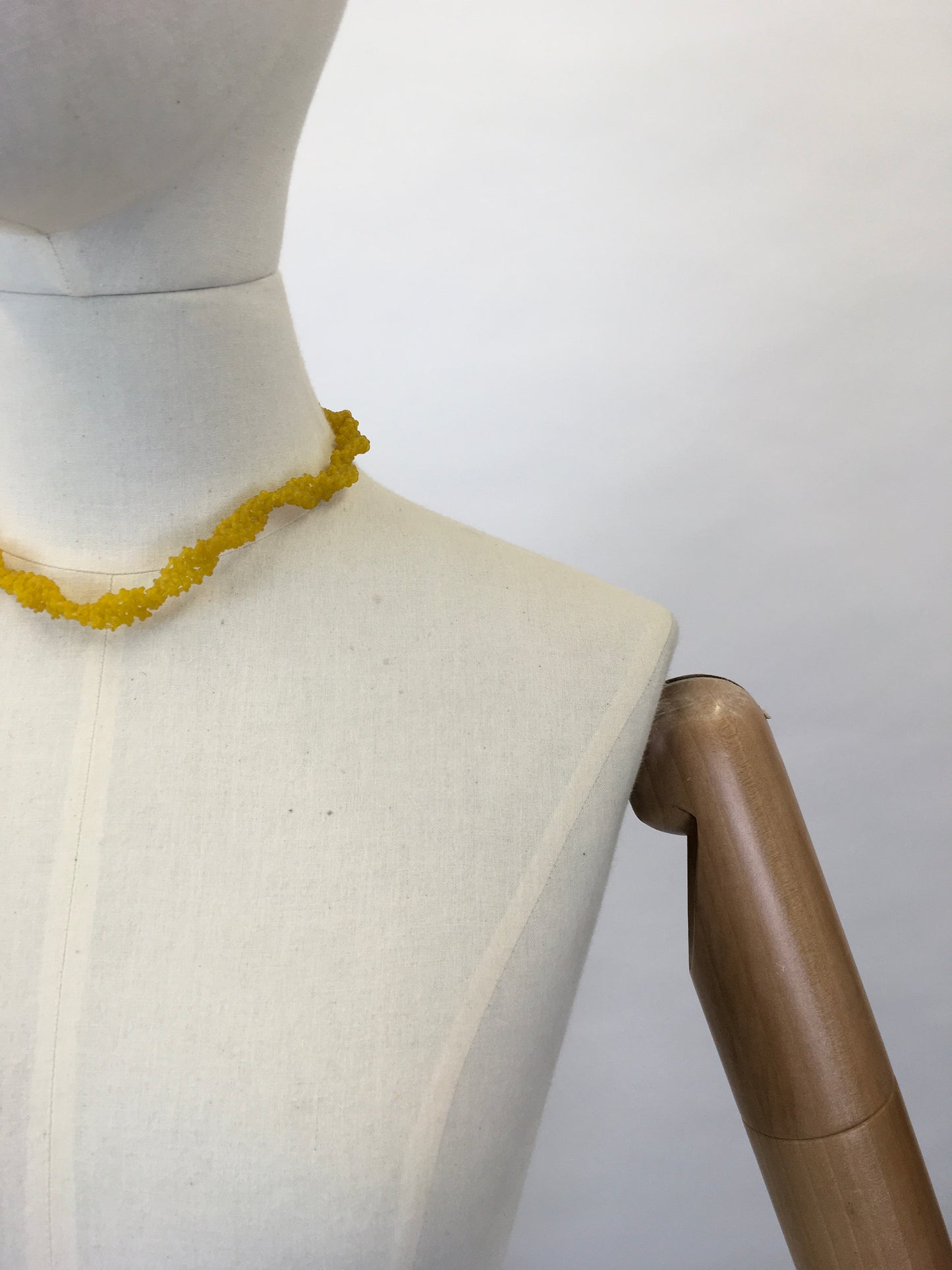 Original Early 1950’s ‘ Scoobie ‘ Necklace - In a Gorgeous Sunshine Yellow
