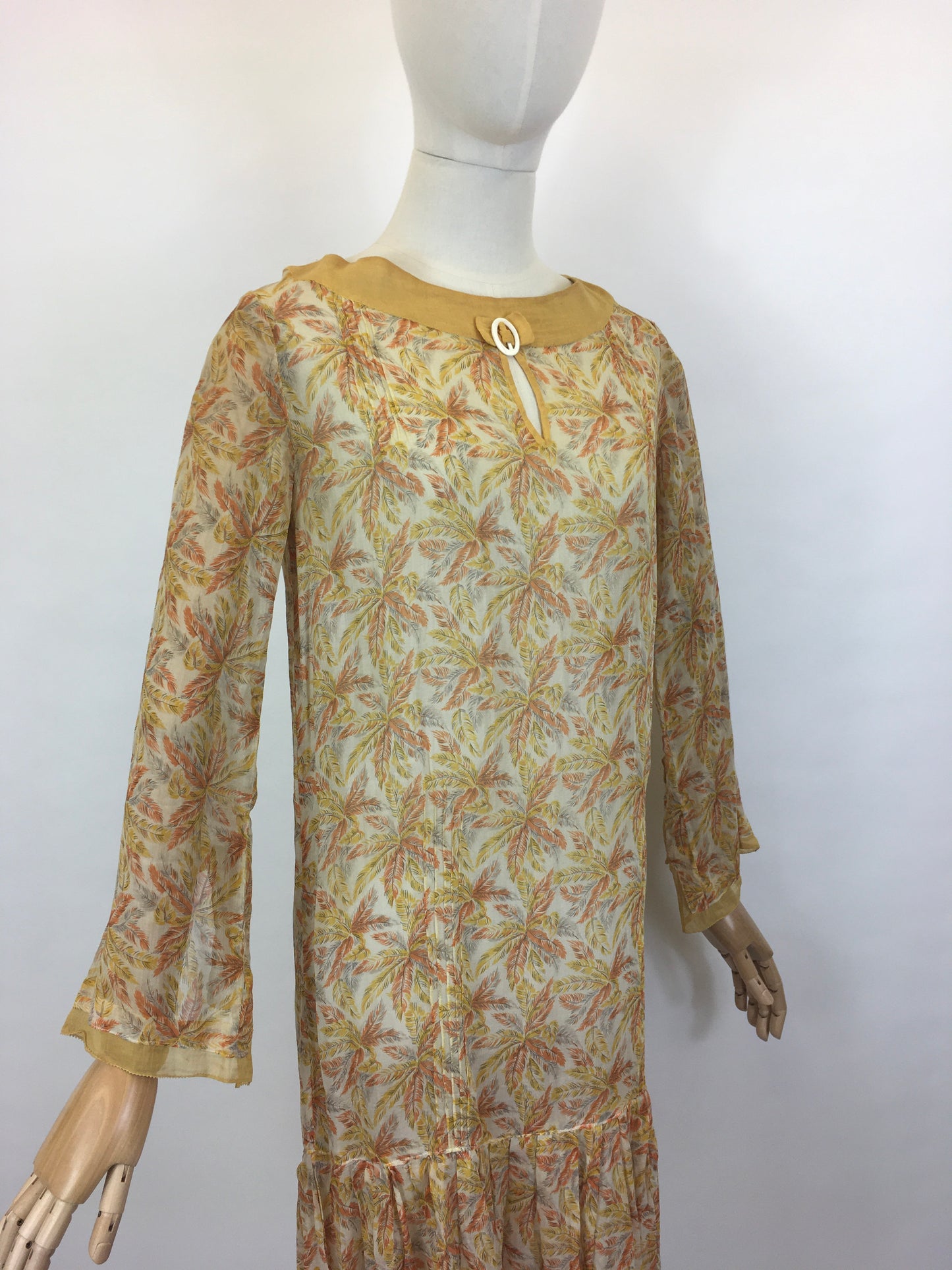 Original 1920’s FABULOUS Cotton Lawn Dress - Flora and Fauna in Buttery Yellows,Soft Oranges and Powdered Greys