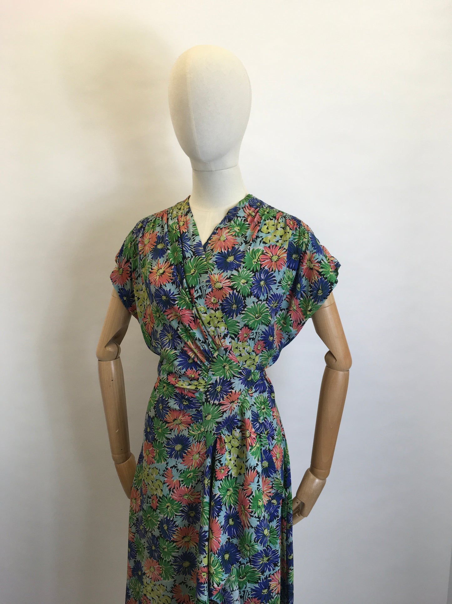 Original 1940’s STUNNING Floral Rayon Wrap Dress - Beautiful Waterfall Hip Swag