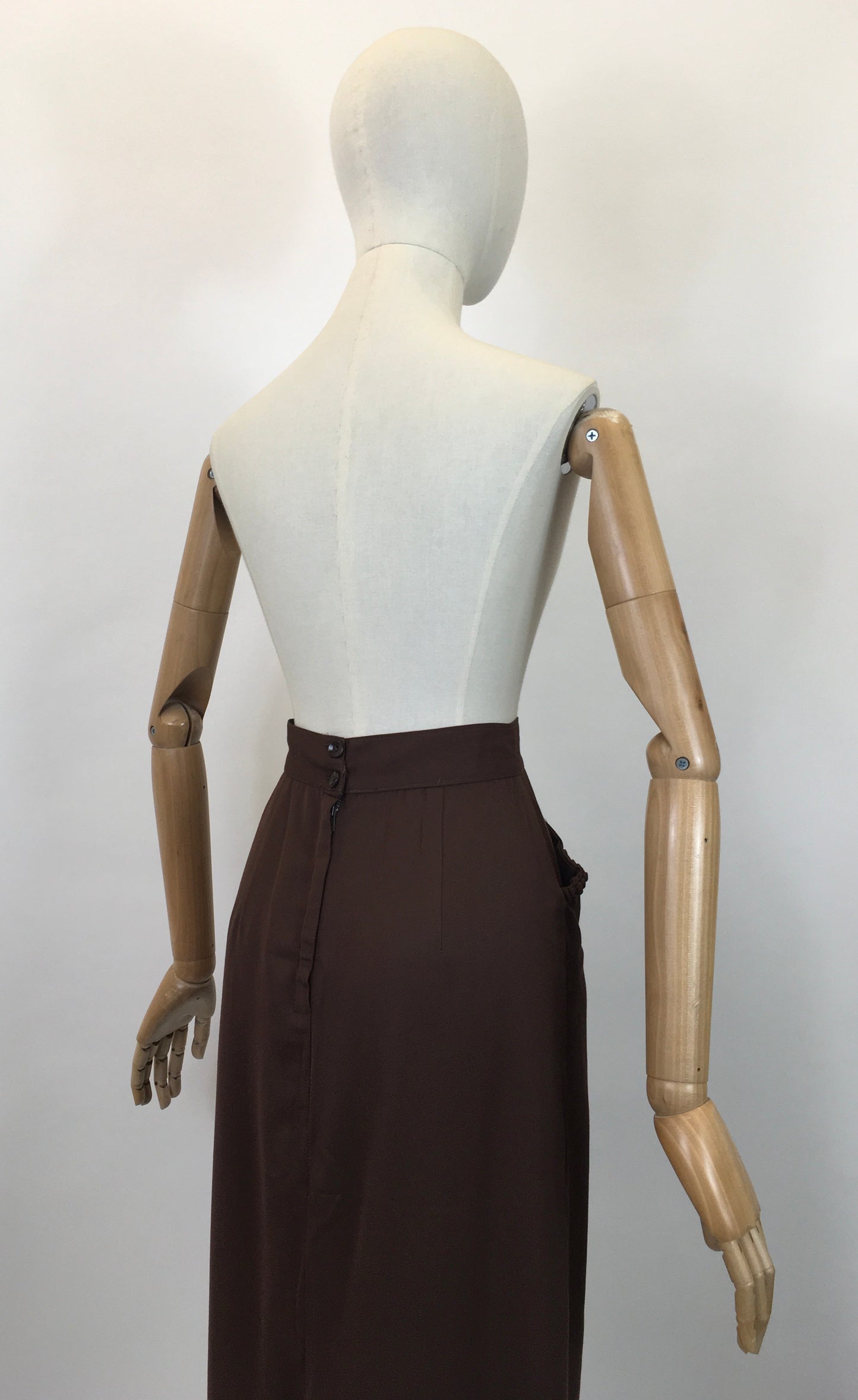 Original 1940's Fabulous Gabardine Skirt in Chocolate Brown - With Decorative Pocket Detailing