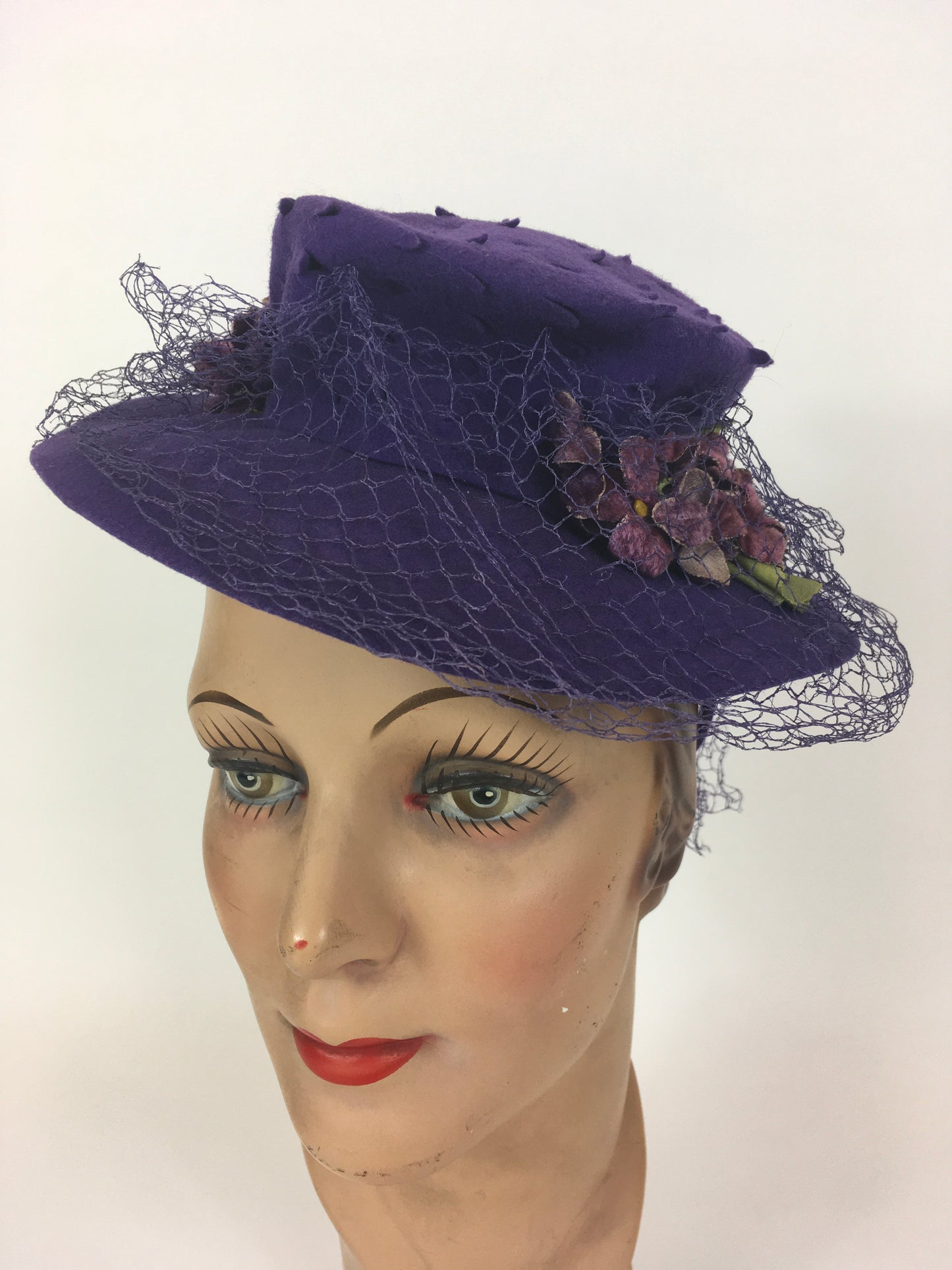 Original 1940’s SENSATIONAL Cadbury Purple Felt Topper Hat - With Cutwork Detailing, Millinery Flowers and Veiling