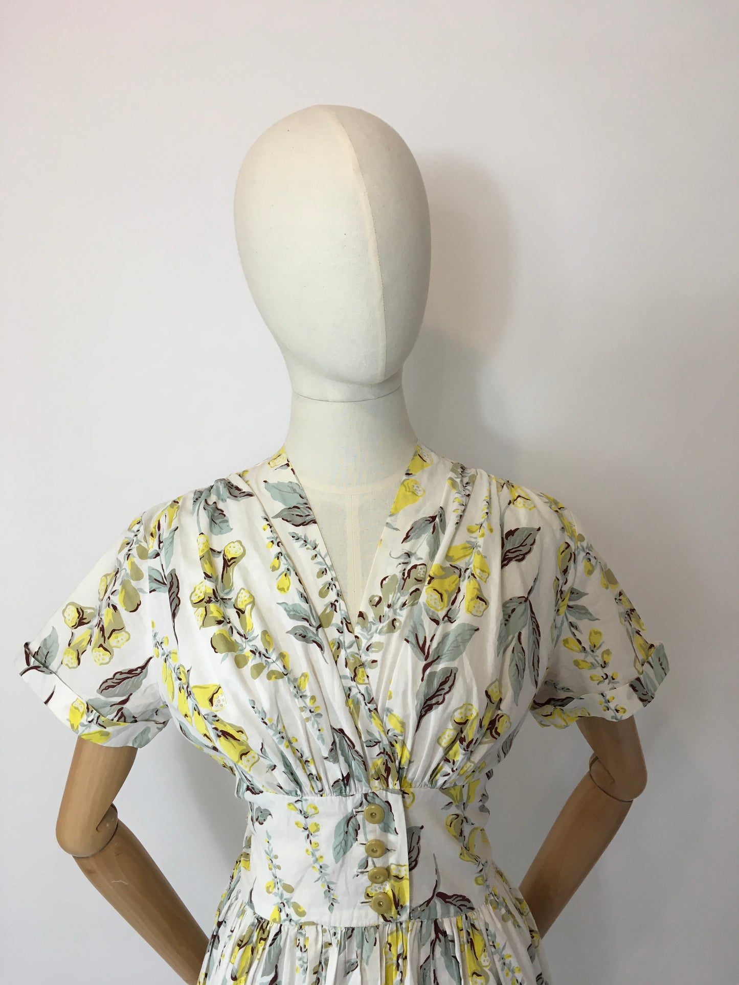 Original 1950s Floral Day Dress - In the Most Beautiful Colour Palette of Buttery Yellows and Mint Greens