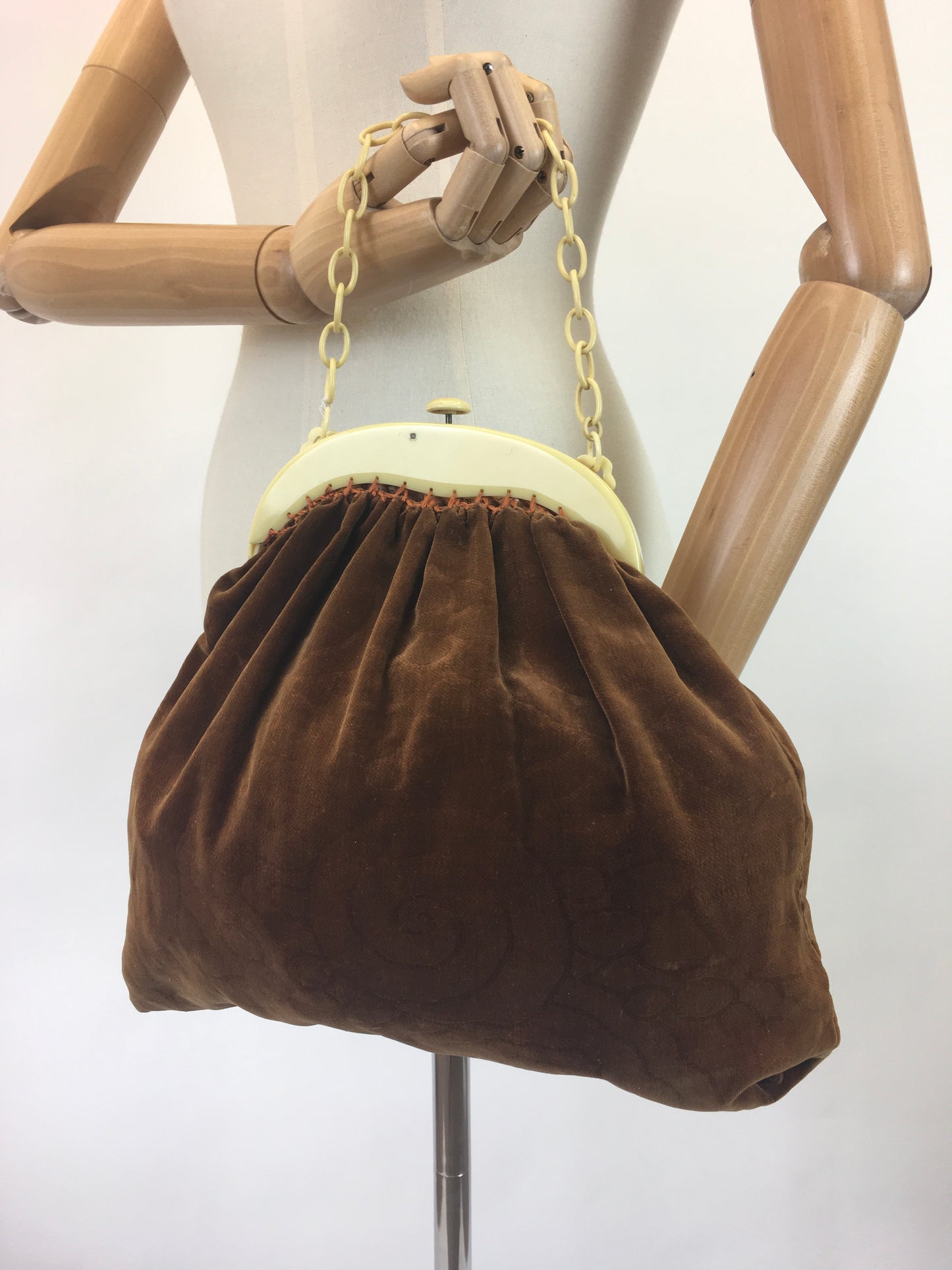 Original Late 1920's Early 1930's Stunning Velvet Handbag - In Warm Golden Brown
