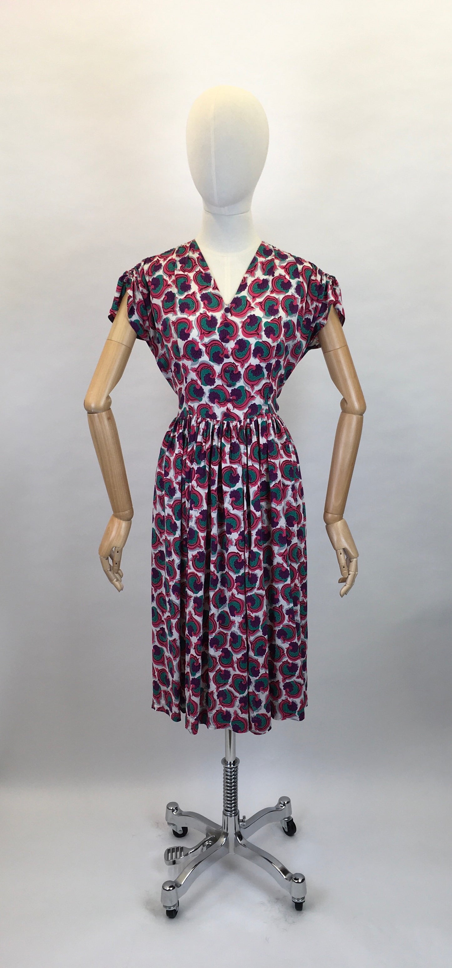 Original 1940s Crepe De Chine Dress - In a Beautiful Pallet of Rich Purples, Pinks and Jade Green