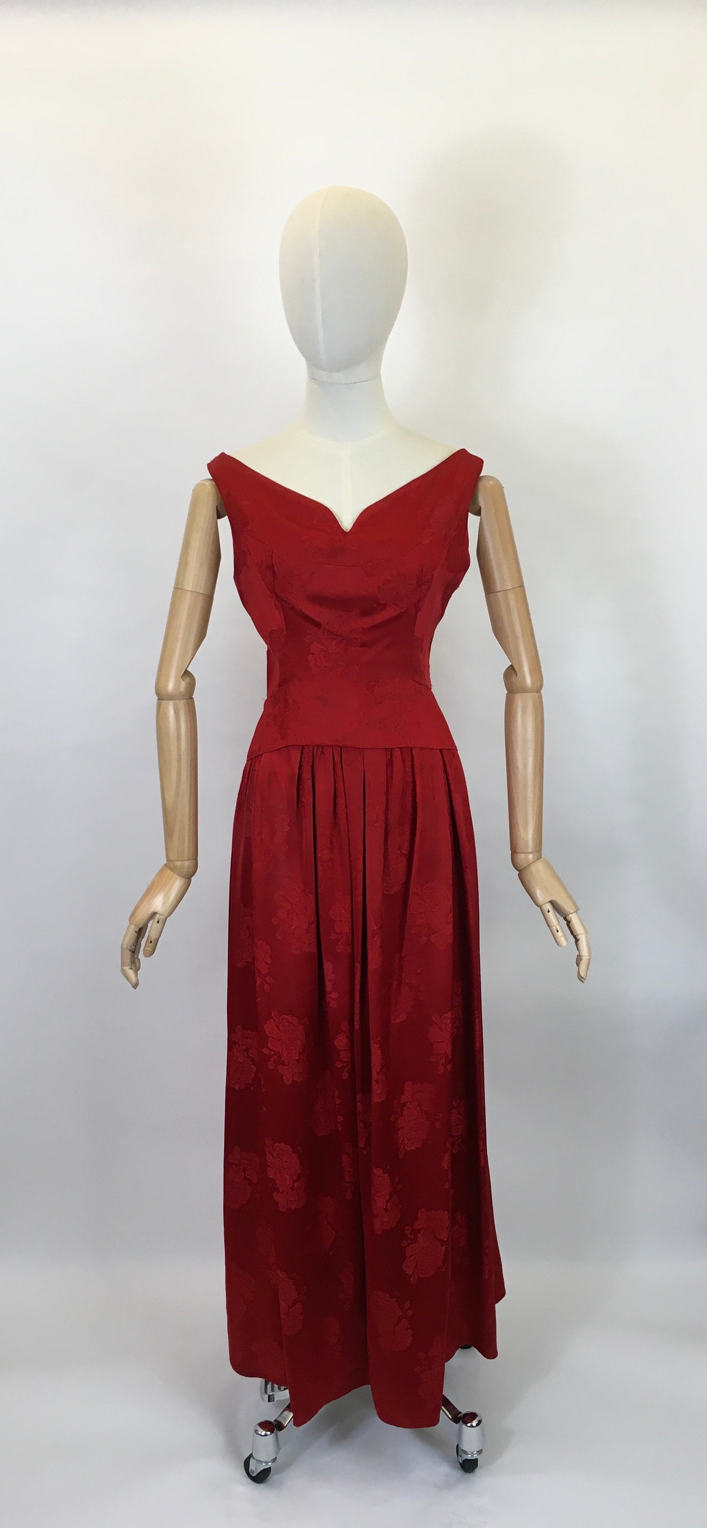 Original Late 1940’s Evening Dress - In A Lipstick Red Silk Floral Brocade