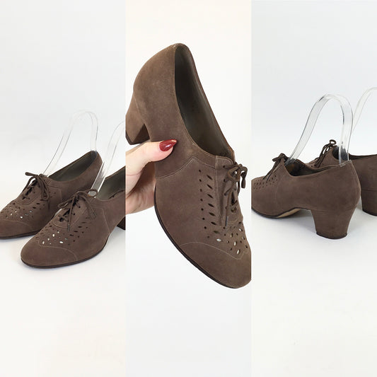 Original 1940's Darling Suede Lace Up Shoes - In A Soft Brown With Lovely Details (Approx Size UK 7)