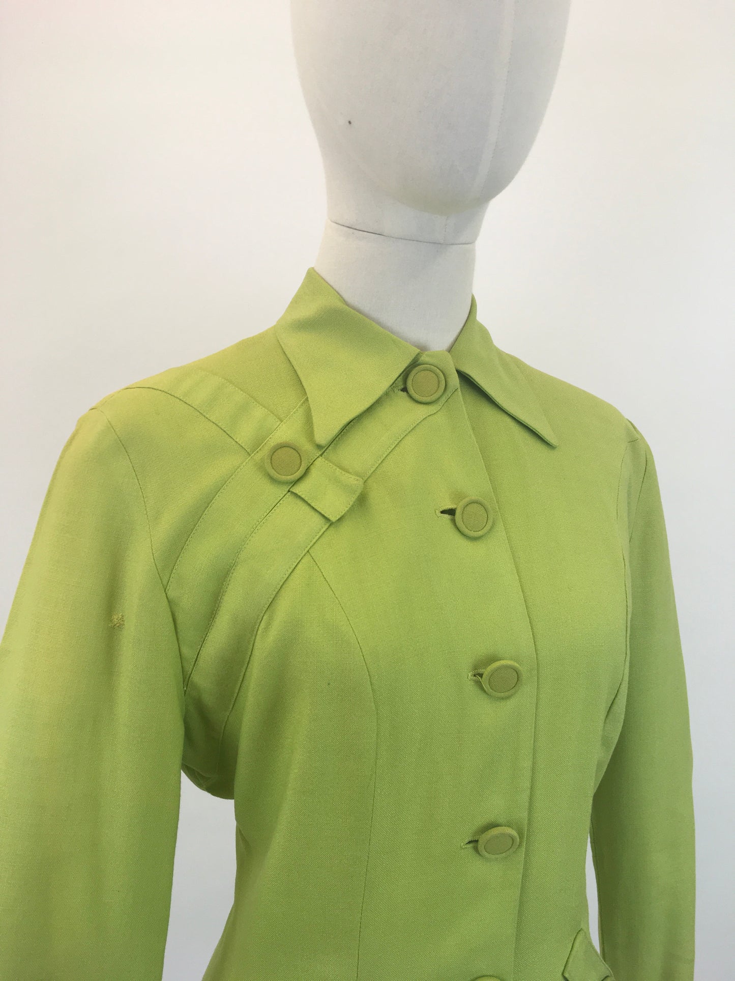 Original 1940's Fabulous Linen Jacket - In A Bright Chartreuse With Lovely Details