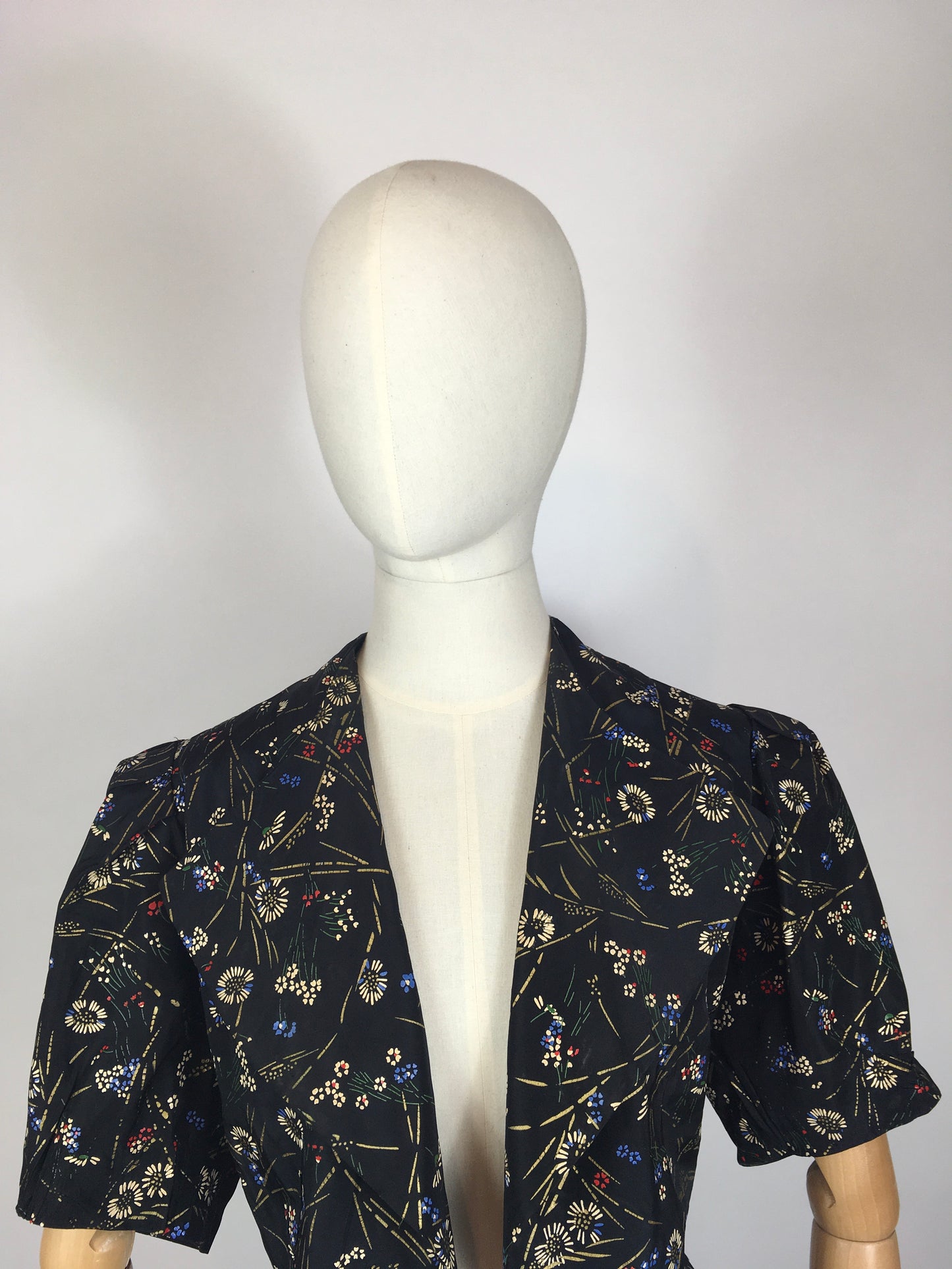 Original 1930’s Exquisite Handpainted Floral Jacket - British Made by ‘ Bermella’ Label