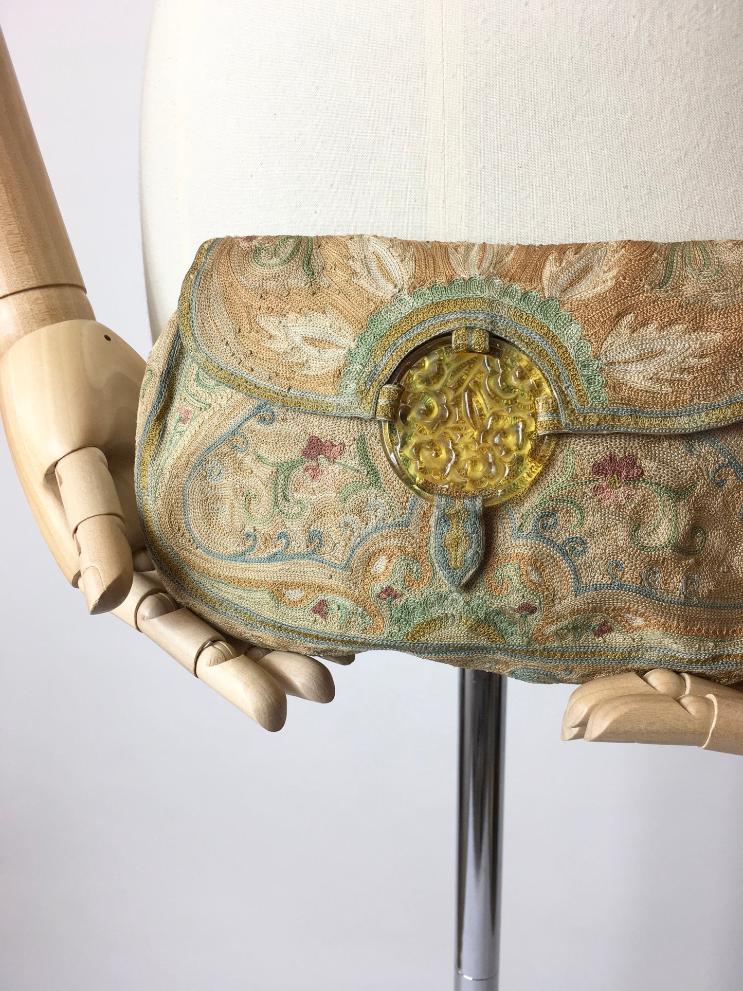 Original 1930s Simply Stunning Crewelwork Clutch Bag - In Beautiful Soft Pastels