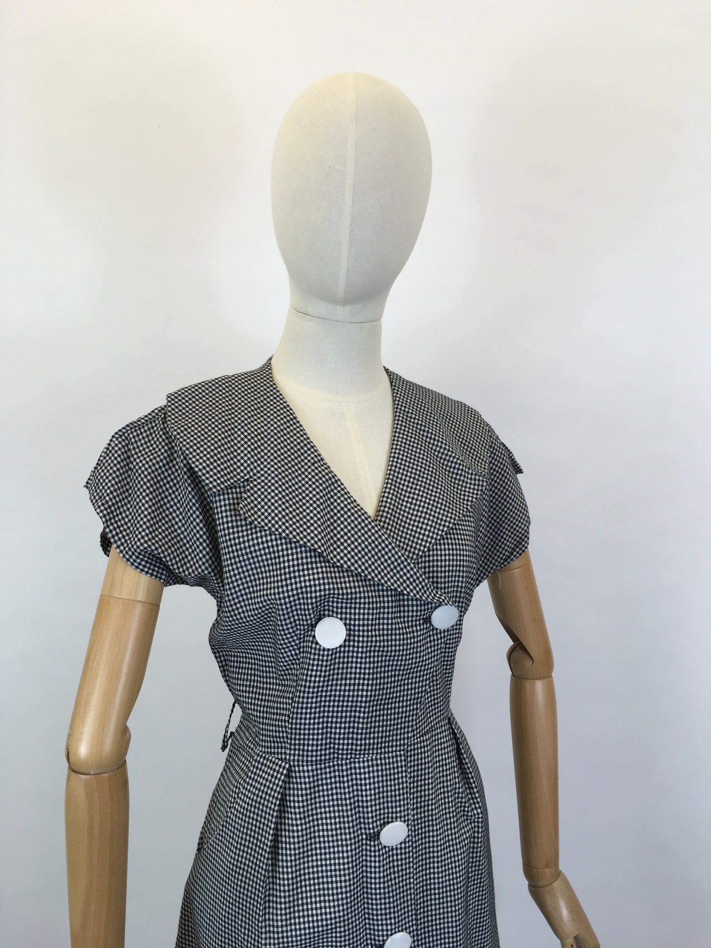 Original 1950’s Fabulous Cotton Day Dress - In A Black And White Gingham Check